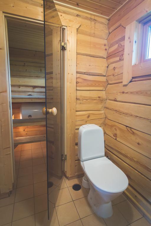 Arina Cottages Nasva الغرفة الصورة